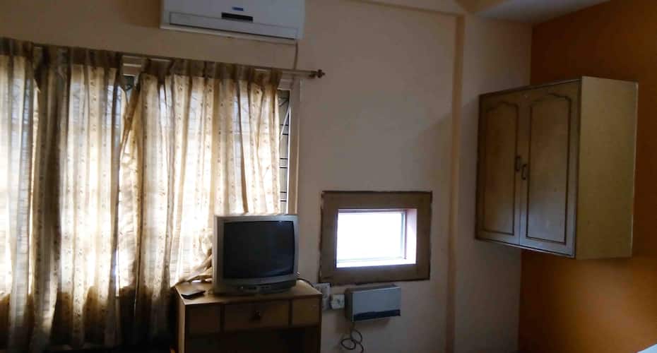 Hotel Gururaja Continental, Mandya 5